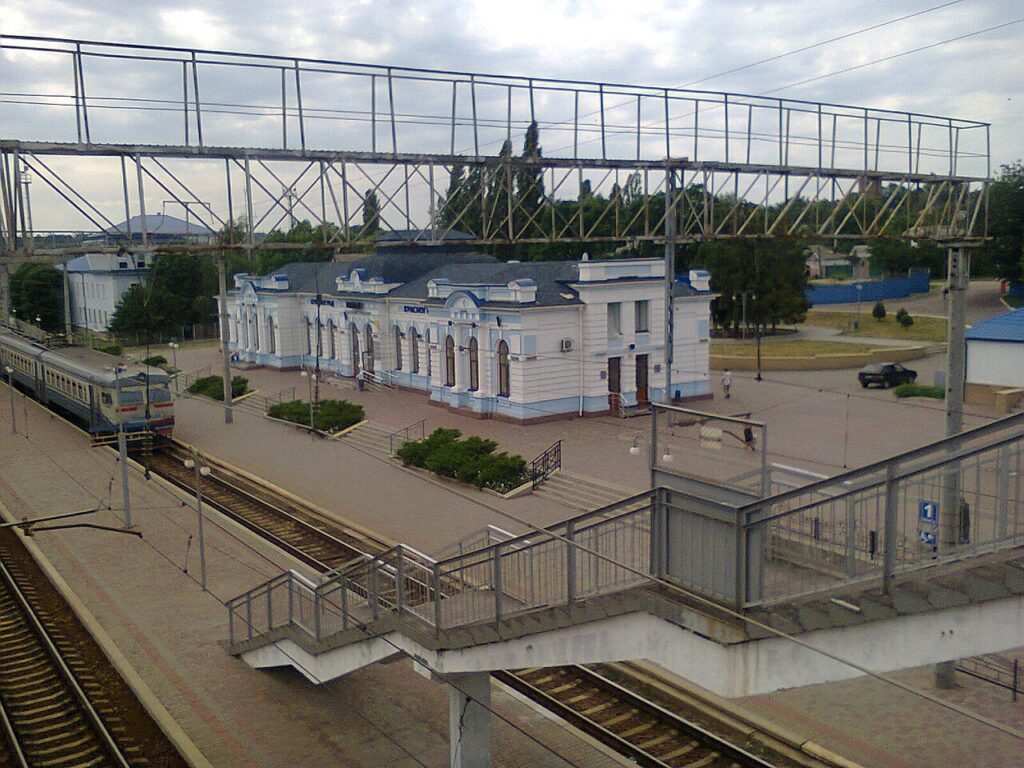Залізнична станція Красноград