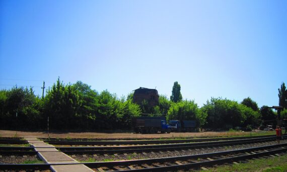 Burluk railway station