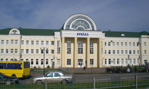 Kupyansk-Hub railway station