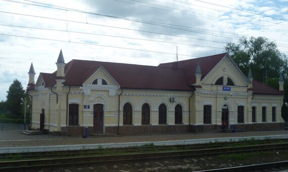 Залізнична станція Малин