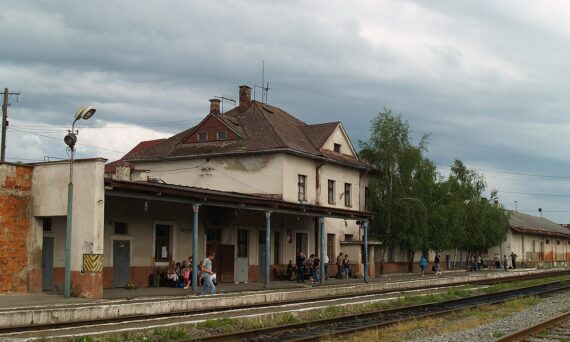 Залізнична станція Хуст