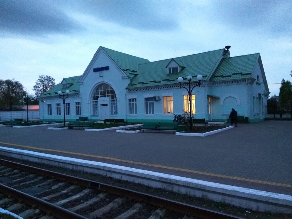 Залізнична станція Гайворон