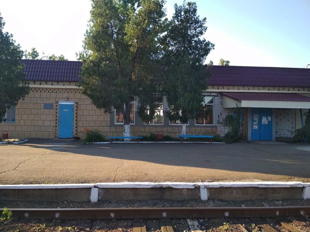 Железнодорожная станция Сарата