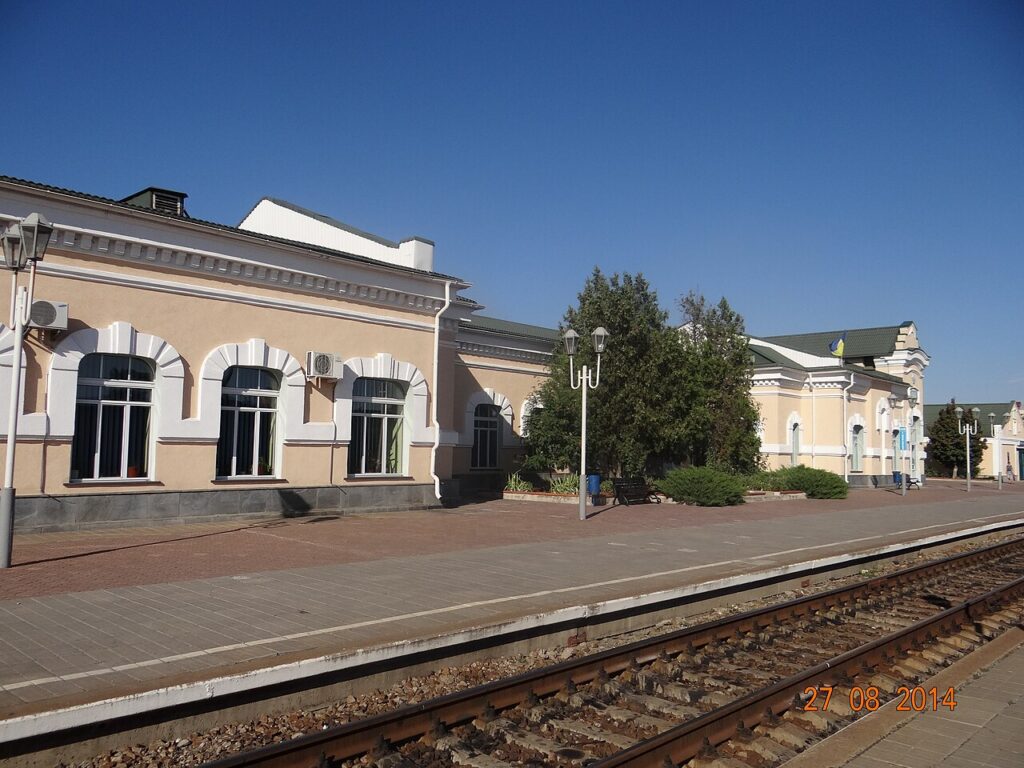 Залізнична станція Пологи