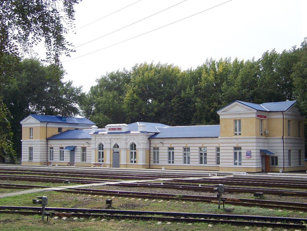 Железнодорожная станция Мушкетово